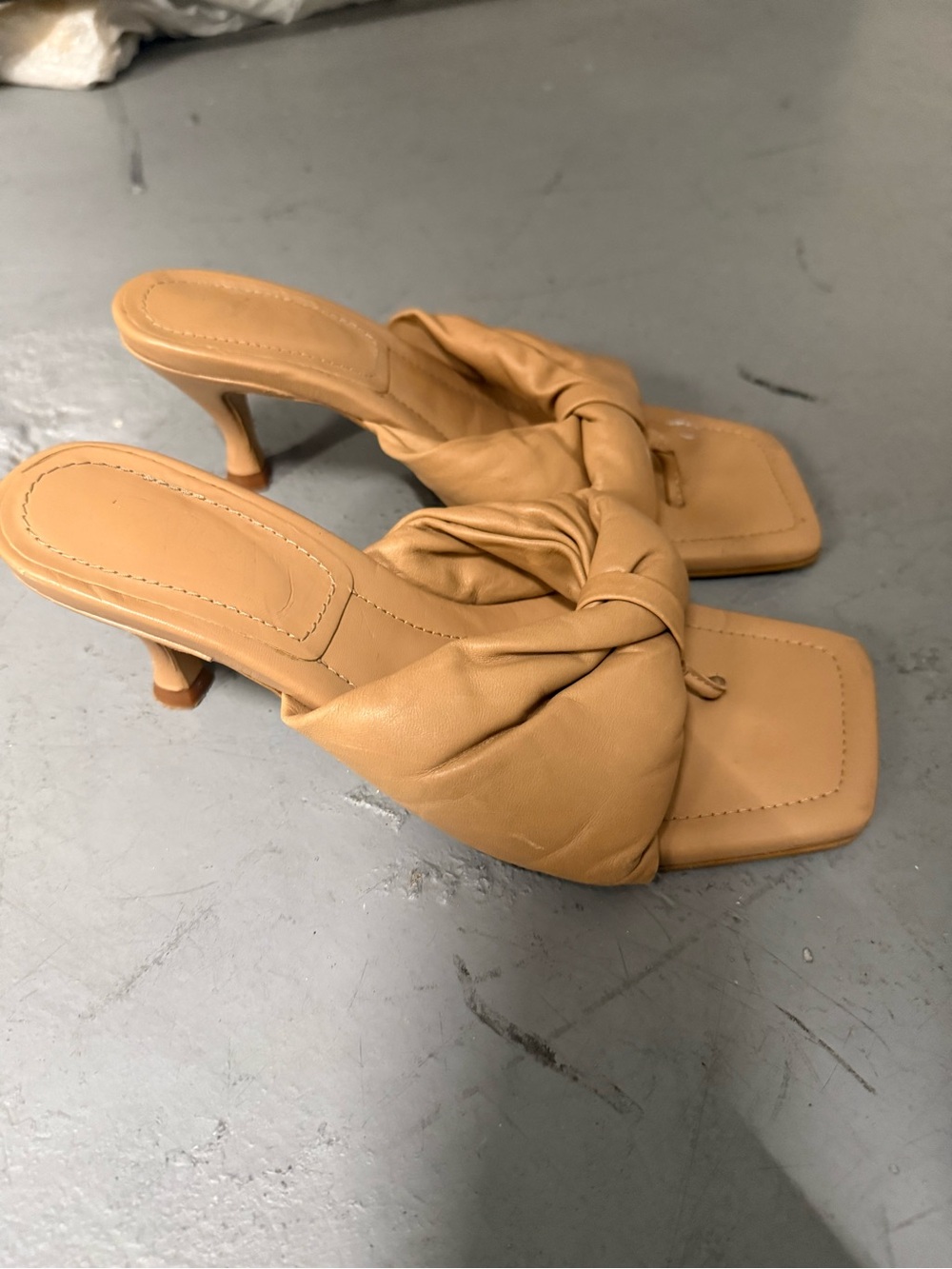 Zara Tan Knotted Slide Heels - Women